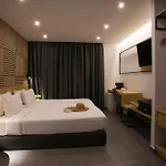 White Luxury B&B