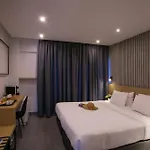 B&B White Luxury 4*