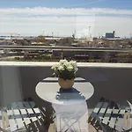 White Luxury 4*