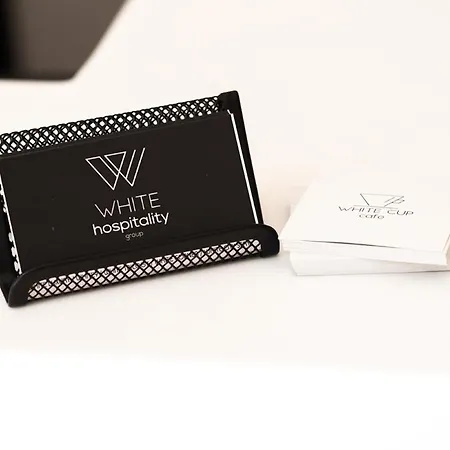White Luxury 4*