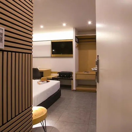 White Luxury 4* Thessaloníki