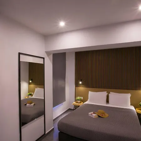 White Luxury Bed & Breakfast
