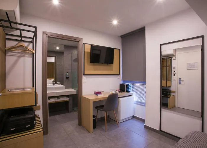 White Luxury 4* סלוניקי