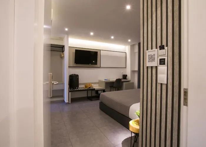 לינה וארוחת בוקר White Luxury סלוניקי