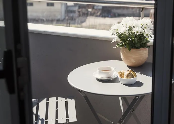 White Luxury לינה וארוחת בוקר