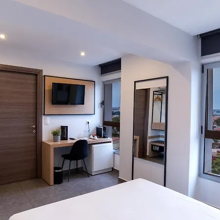 White Luxury 4*