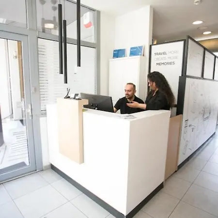 White Luxury Oda ve Kahvaltı