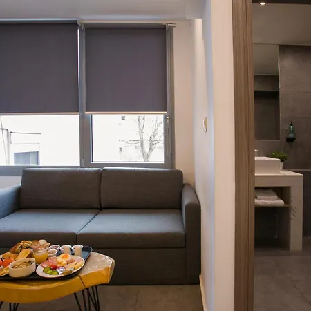 White Luxury 4*