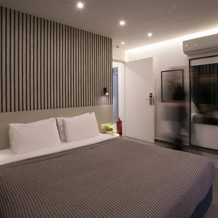 Oda ve Kahvaltı White Luxury 4*