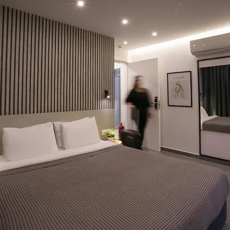 White Luxury Szaloniki