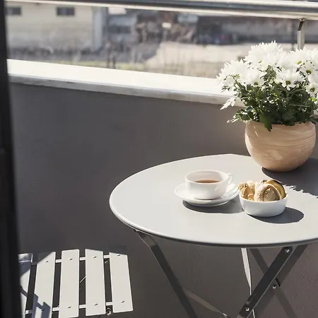 White Luxury Oda ve Kahvaltı