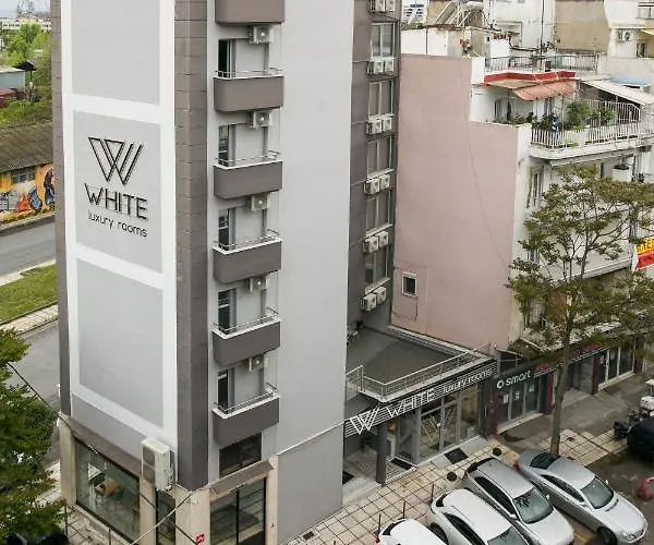 White Luxury 塞萨洛尼基