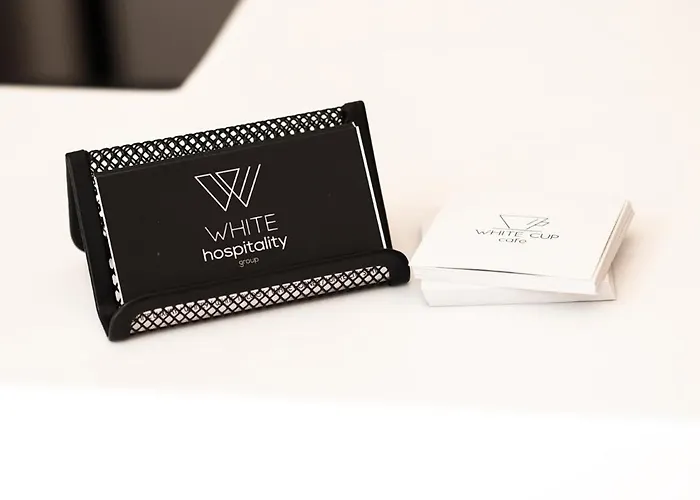 White Luxury 4*