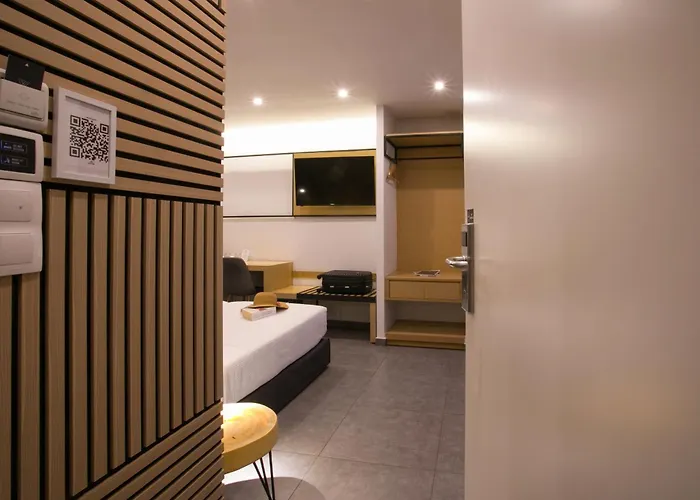 White Luxury 4* Tesalónica