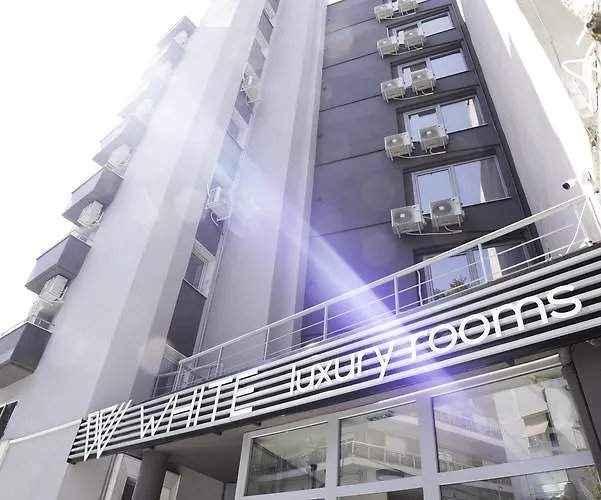 White Luxury 4*