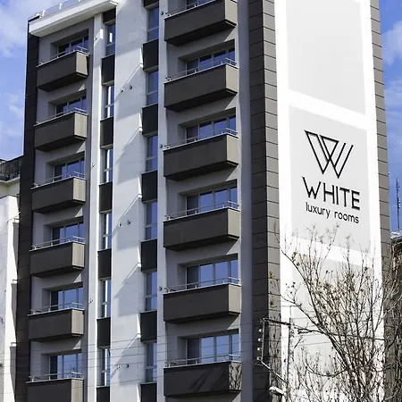 White Luxury فندق مبيت وإفطار سالونيك