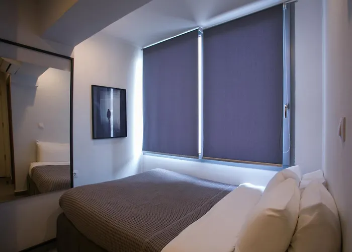 White Luxury Couette-café 4*